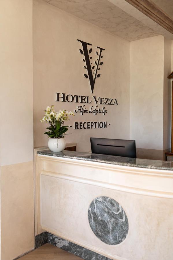 Hotel Vezza Alpine Lodge & Spa Vezza dʼOglio Exterior foto